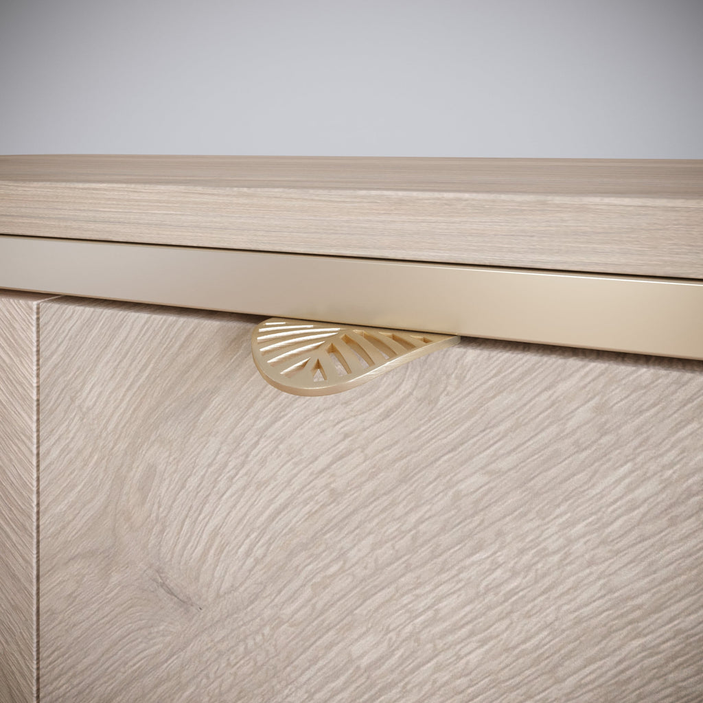 LEAF Edge Pull Nábytková rukojeť 32 mm (celková délka 60 mm) - Mosazná zlatá