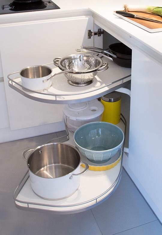 Le Mans II Arena Classic Silver 450 Pravý Bílý rohový modul