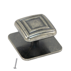 Starý kovový knoflík na skříň - 35 mm x 35 mm - starožitně stříbrný